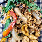 Best Cashew Nut Stir Fry in Honolulu, HI